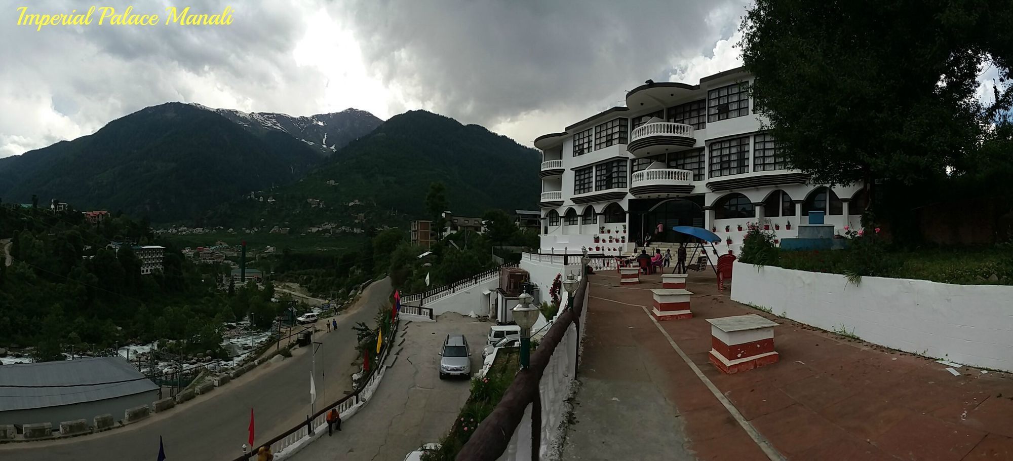 Hotel Imperial Palace Manāli Extérieur photo